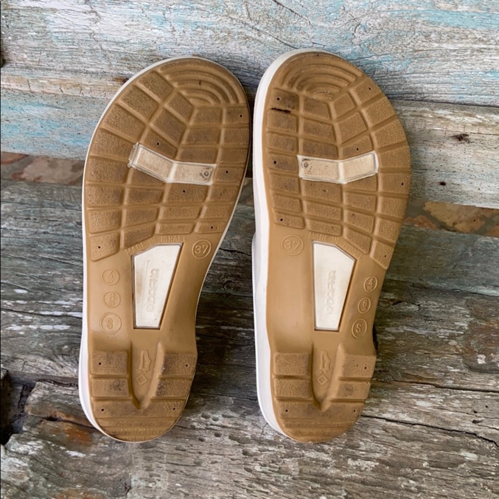 DAFNA
SLIP-ON RUBBER CLOGS - Picture 5 of 5